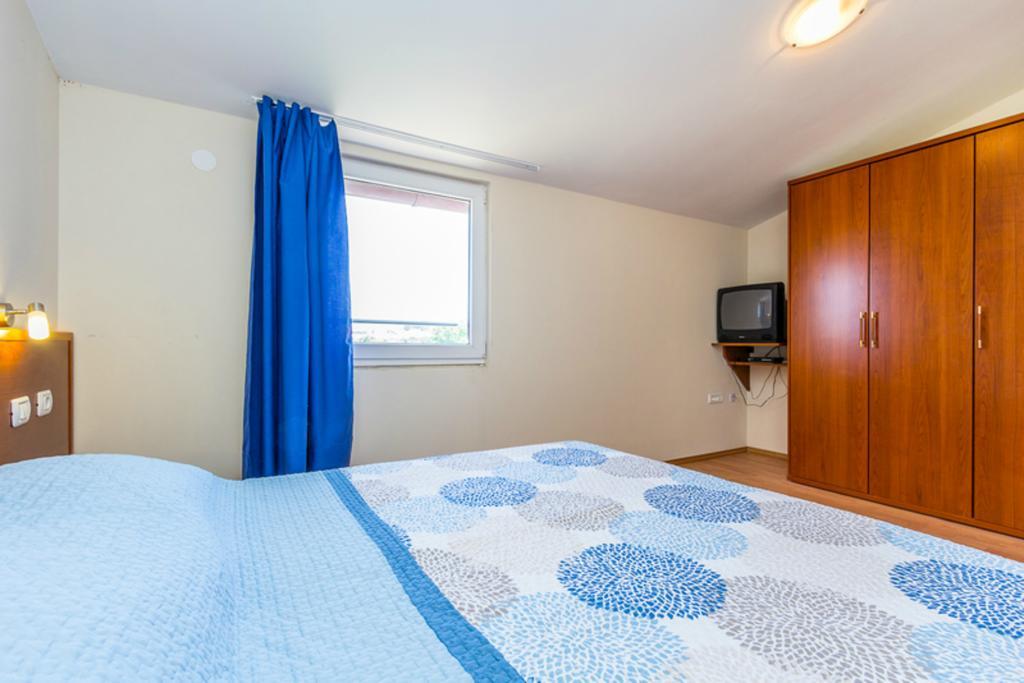 Apartment Mirjana PUY Quarto foto