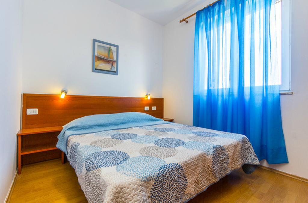 Apartment Mirjana PUY Quarto foto