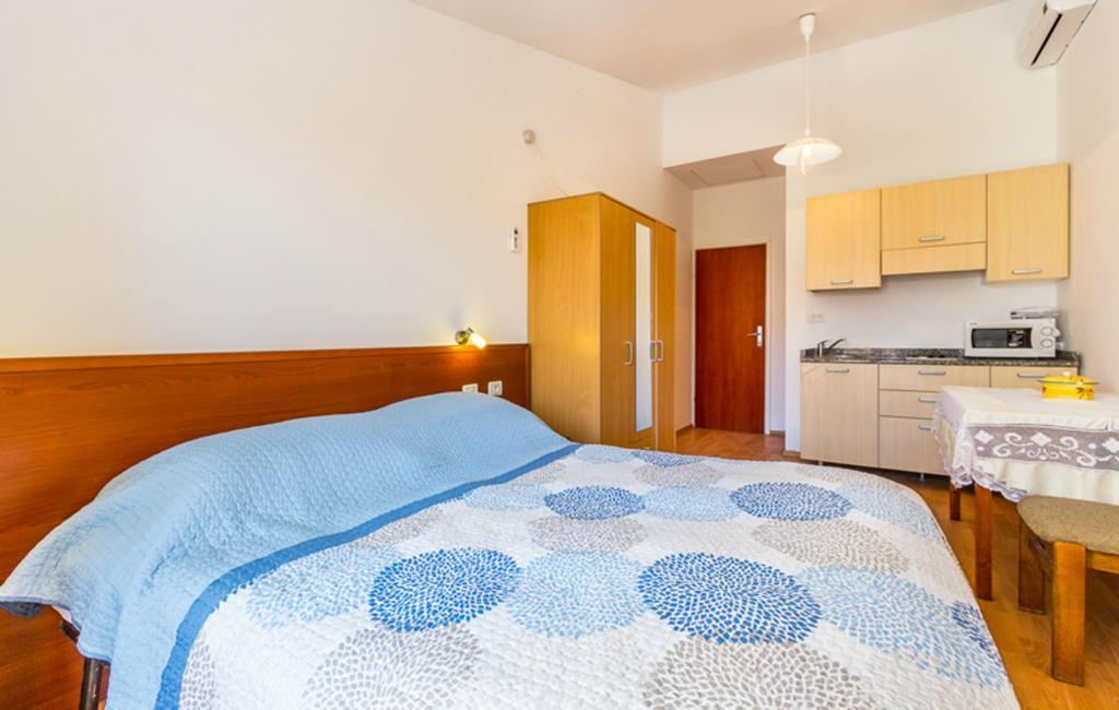 Apartment Mirjana PUY Quarto foto